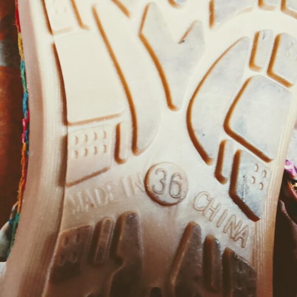 Women's Flat-Bottomed Bohemian Sandals with Rhinestones - Picture 5 of 5